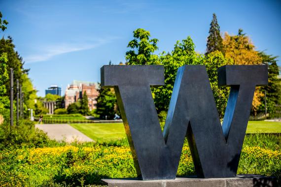 W on UW Seattle campus